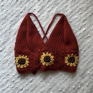 Cropped crochet tank top